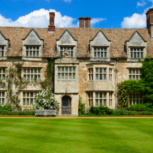 Anglesey Abbey & Guided Snowdrop Tour