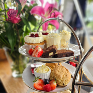 Judith Mary Canal Cruise with Afternoon Tea (JUD2105A)