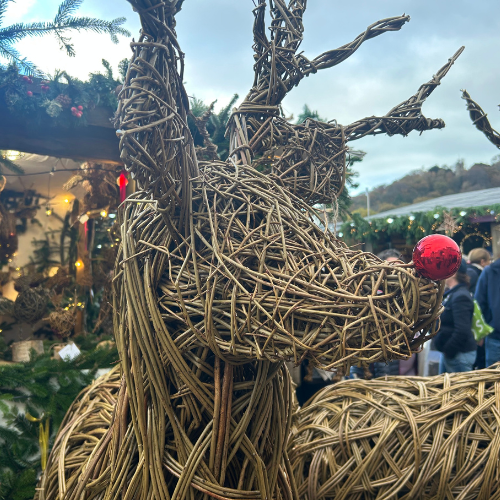 Chatsworth House at Christmas (A + MH) - Image 4